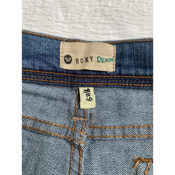 ROXY Juniors Size 9/29 Embroidered BOHO Southwest Print Jeans Shorts Frayed Hems - Picture 12 of 14